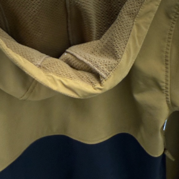 Aperture jacket medium - Picture 4 of 10